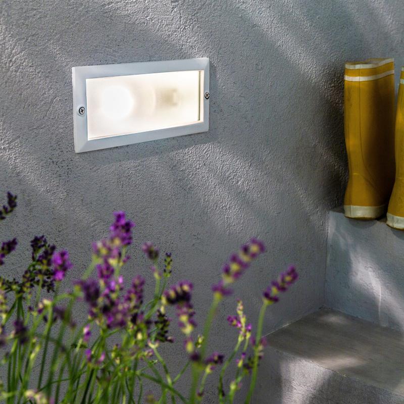 WHITE ALUMINIUM DOVER RECESSED LAMP 23x9.5x8 CM E27=40W IP44